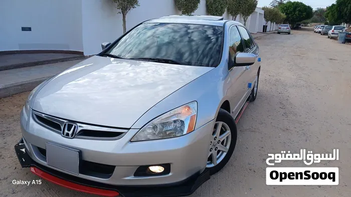 Honda Accord 2008 photo 2