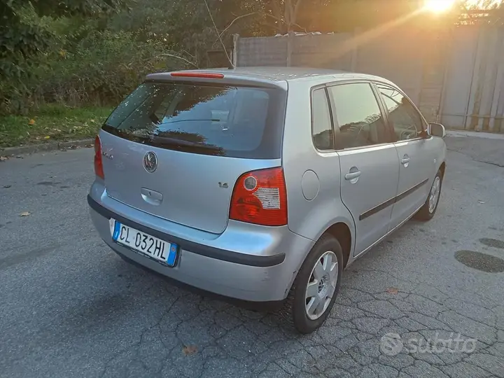 Volkswagen Polo 2006 photo 4