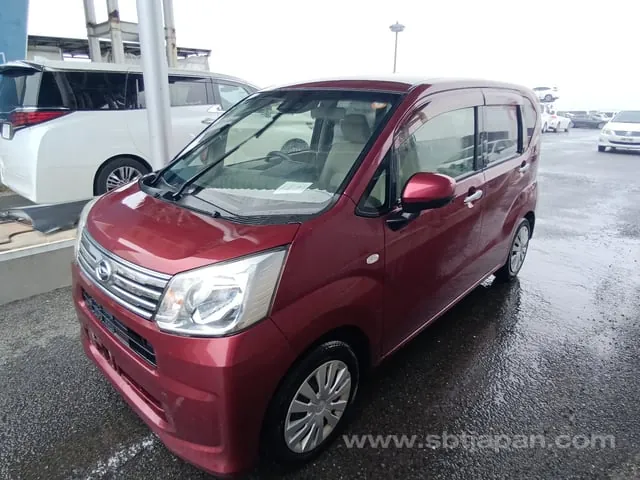 Daihatsu Move 2018 photo 2