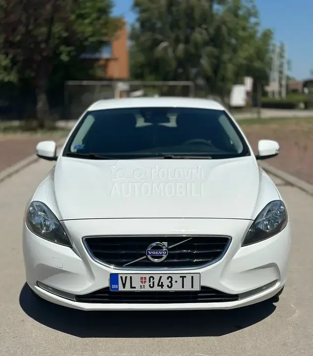 Volvo V40 2013 photo 4