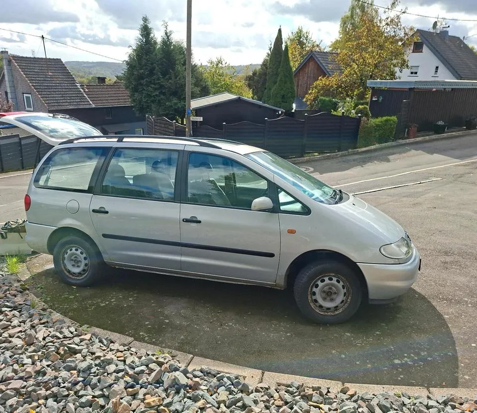 Seat Alhambra