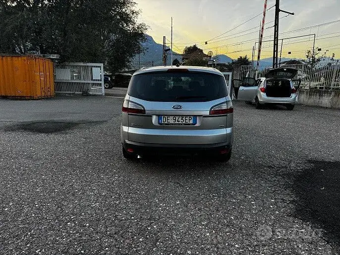 Ford S-Max 2007 photo 4