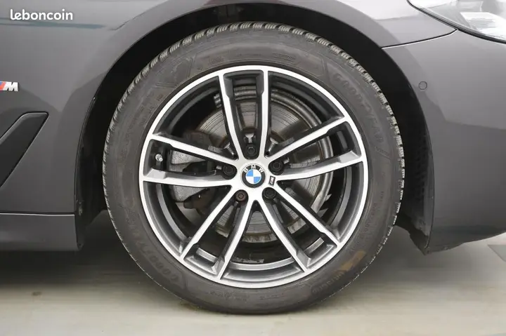 BMW Série 5 2023 photo 3
