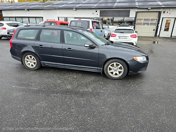 Volvo V70 2010 photo 3