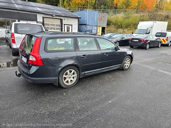 Volvo V70 2010 photo 4