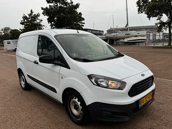 Ford Transit Courier 2018 photo 2