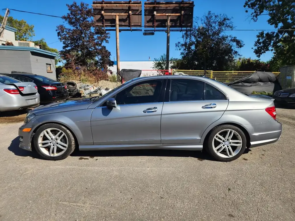 Mercedes-Benz C-Class 2014 photo 4