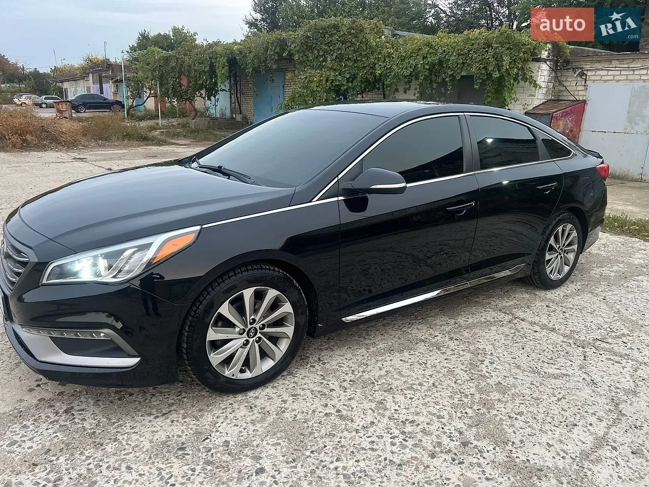 Hyundai Sonata 2017 photo 2