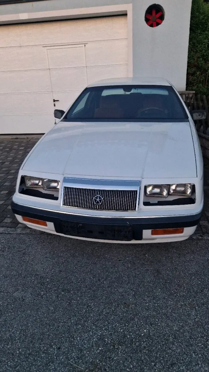 Chrysler Le Baron 1991 photo 2