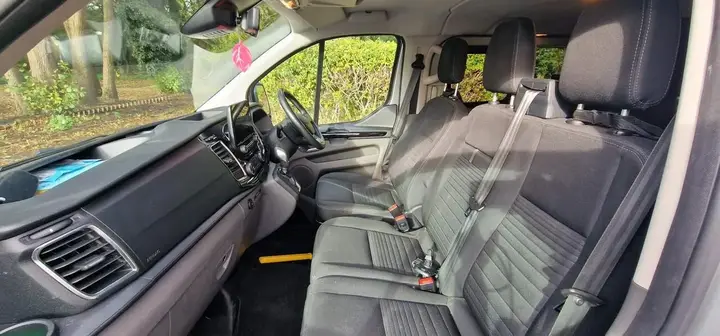 Ford Transit Custom 2022 photo 2