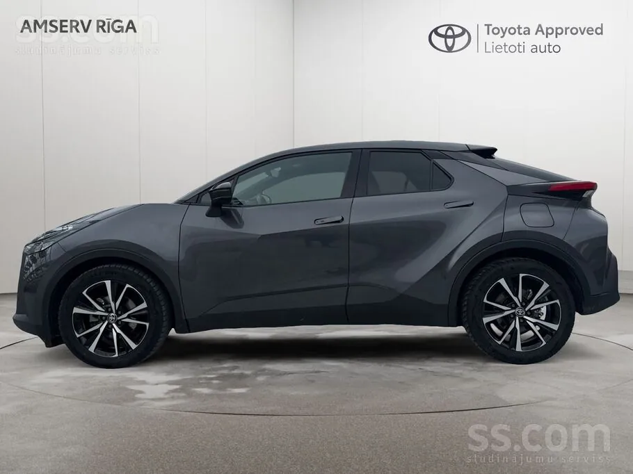 Toyota C-Hr 2025 photo 3