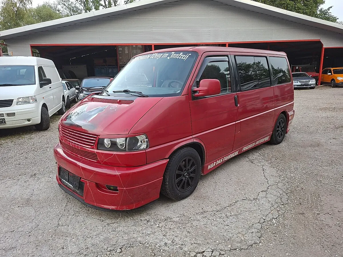 Volkswagen Multivan 1998 photo 2