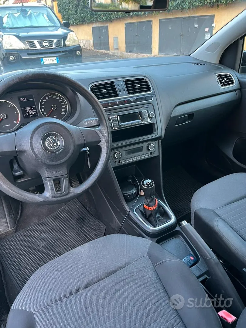 Volkswagen Polo 2013 photo 4