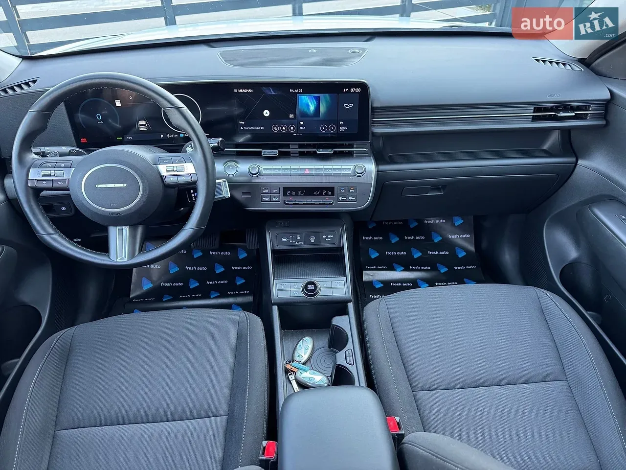 Hyundai Kona Electric 2024 photo 4