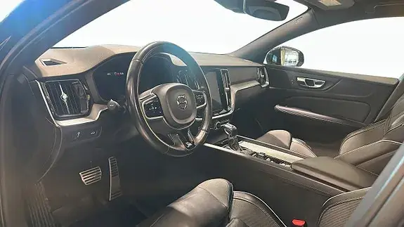 Volvo V60 2020 photo 4