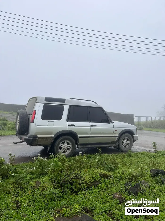 Land Rover Discovery 2003 photo 2
