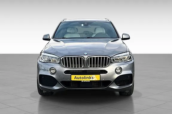 BMW X5 2018 photo 2