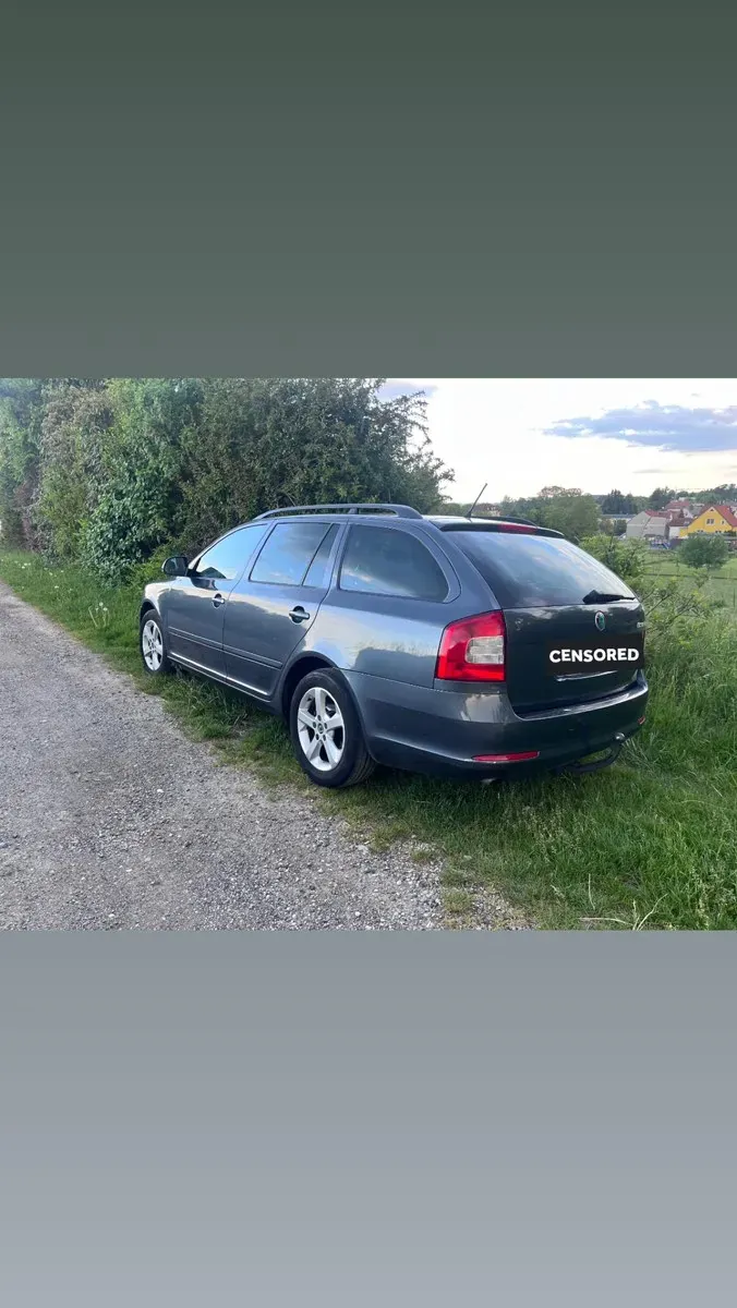 Skoda Octavia 2011 photo 3