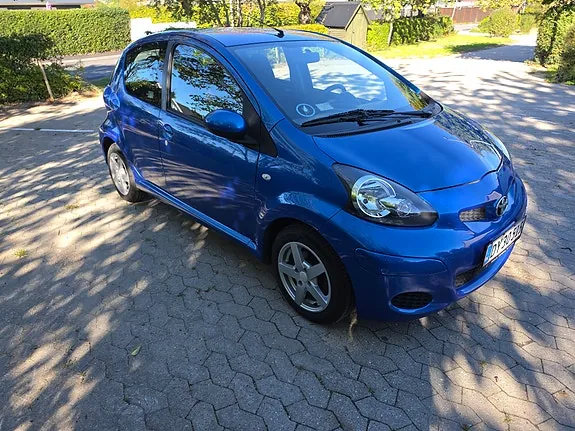 Toyota Aygo 2011 photo 4