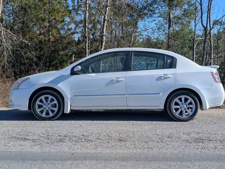 Nissan Sentra 2012 photo 3