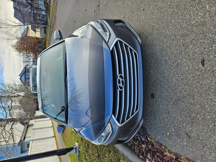 Hyundai Elantra 2018 photo 2