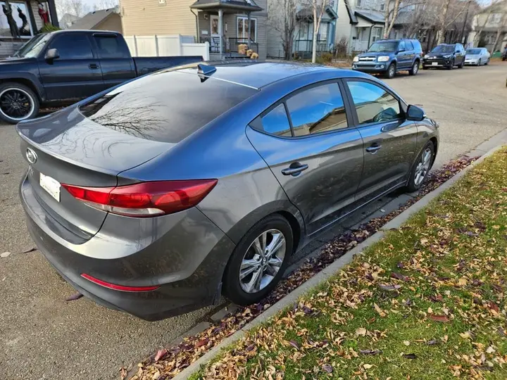 Hyundai Elantra 2018 photo 4