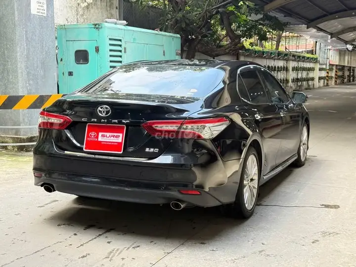 Toyota Camry 2019 photo 4