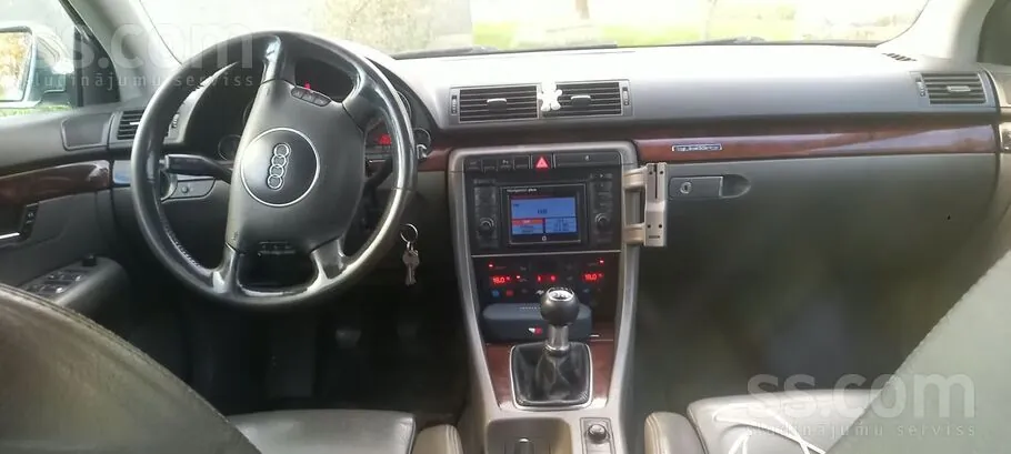 Audi A4 2001 photo 5