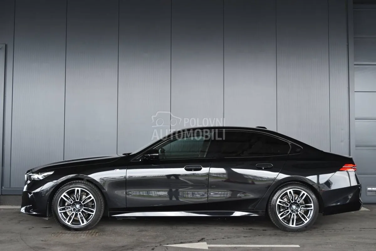 BMW 520 2024 photo 3