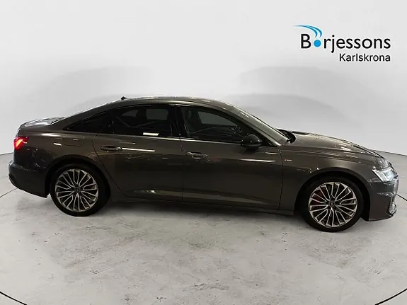 Audi A6 2023 photo 2