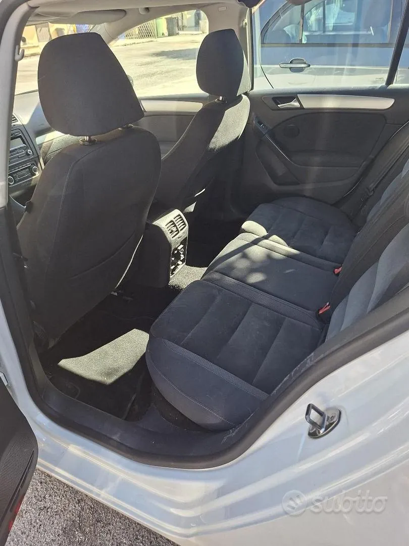Volkswagen Golf 2009 photo 5