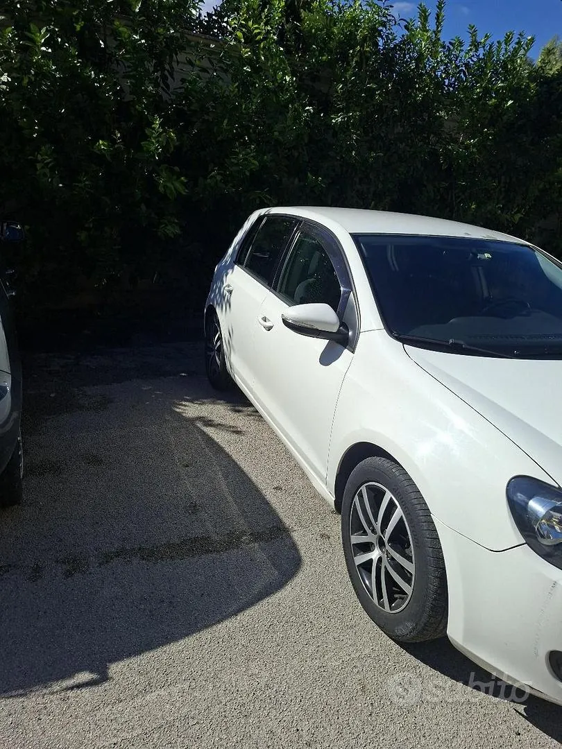 Volkswagen Golf 2009 photo 3