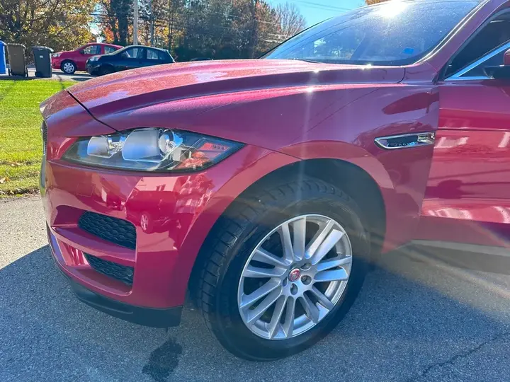 Jaguar F-Pace 2018 photo 5