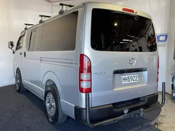 Toyota Hiace 2006 photo 5