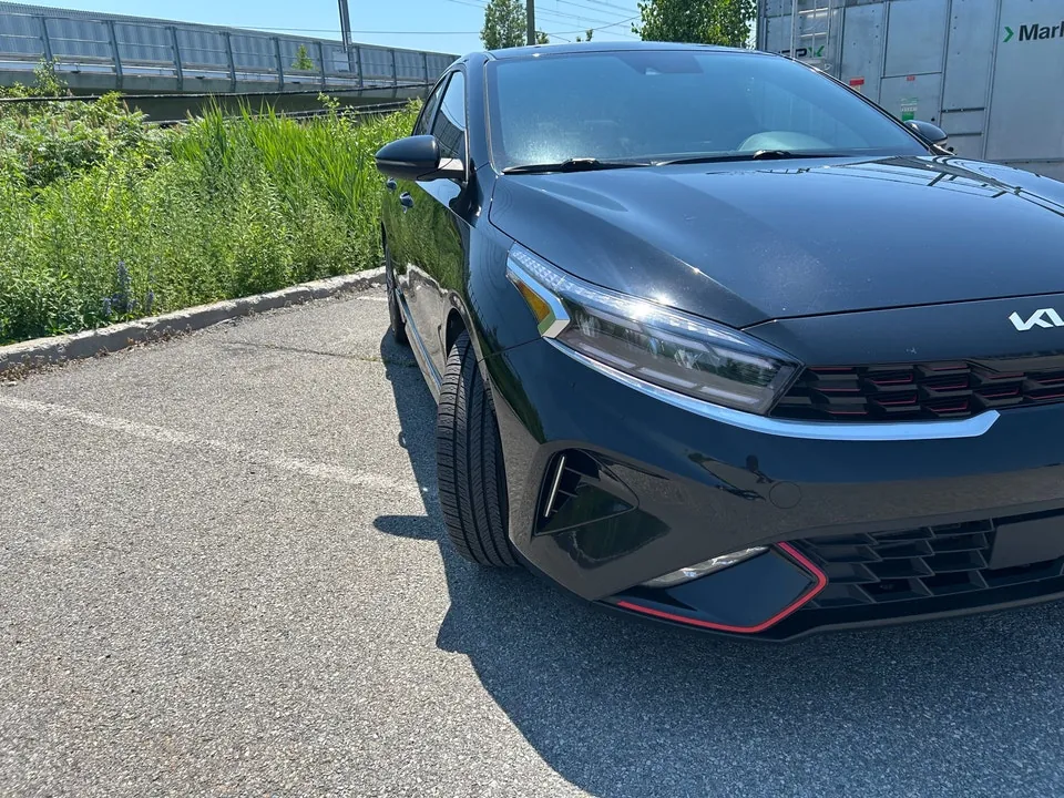 Kia Forte 2023 photo 4