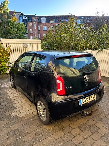 Volkswagen Up 2013 photo 4