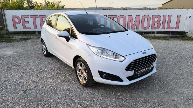 Ford Fiesta 2017 photo 2