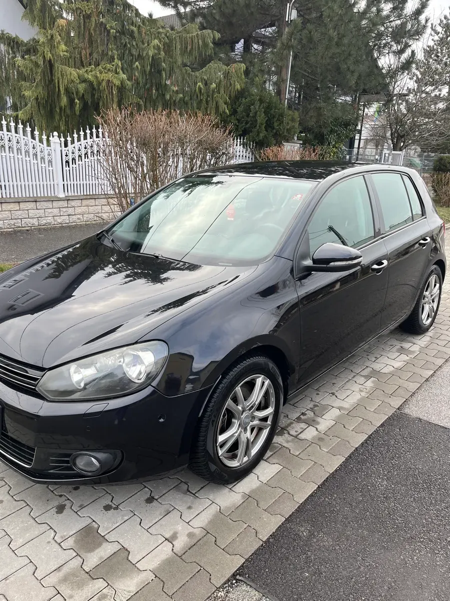 Volkswagen Golf 2009 photo 2