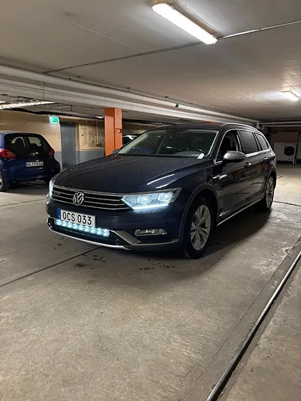 Volkswagen Passat Alltrack 2017 photo 2