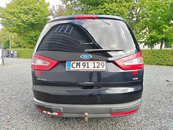 Ford Galaxy 2009 photo 3