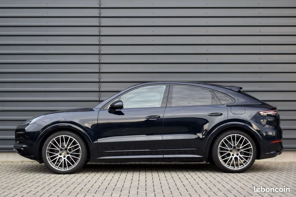 Porsche Cayenne 2023 photo 3