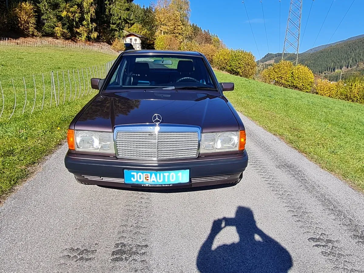 Mercedes-Benz 190 1991 photo 3