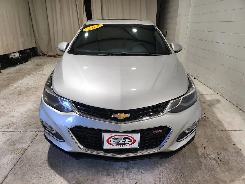 Chevrolet Cruze 2017 photo 2