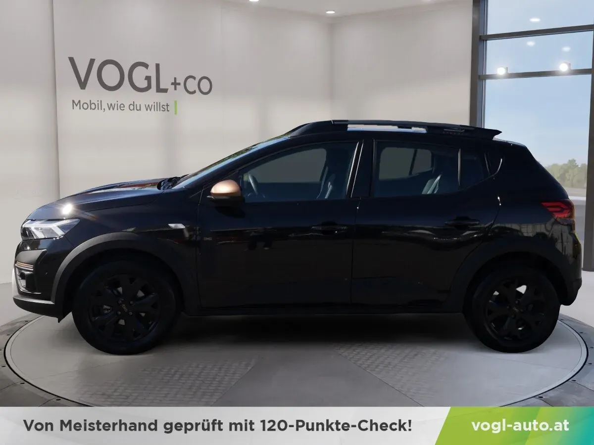 Dacia Sandero Stepway Extreme Tce 90 Cvt 2024 photo 2