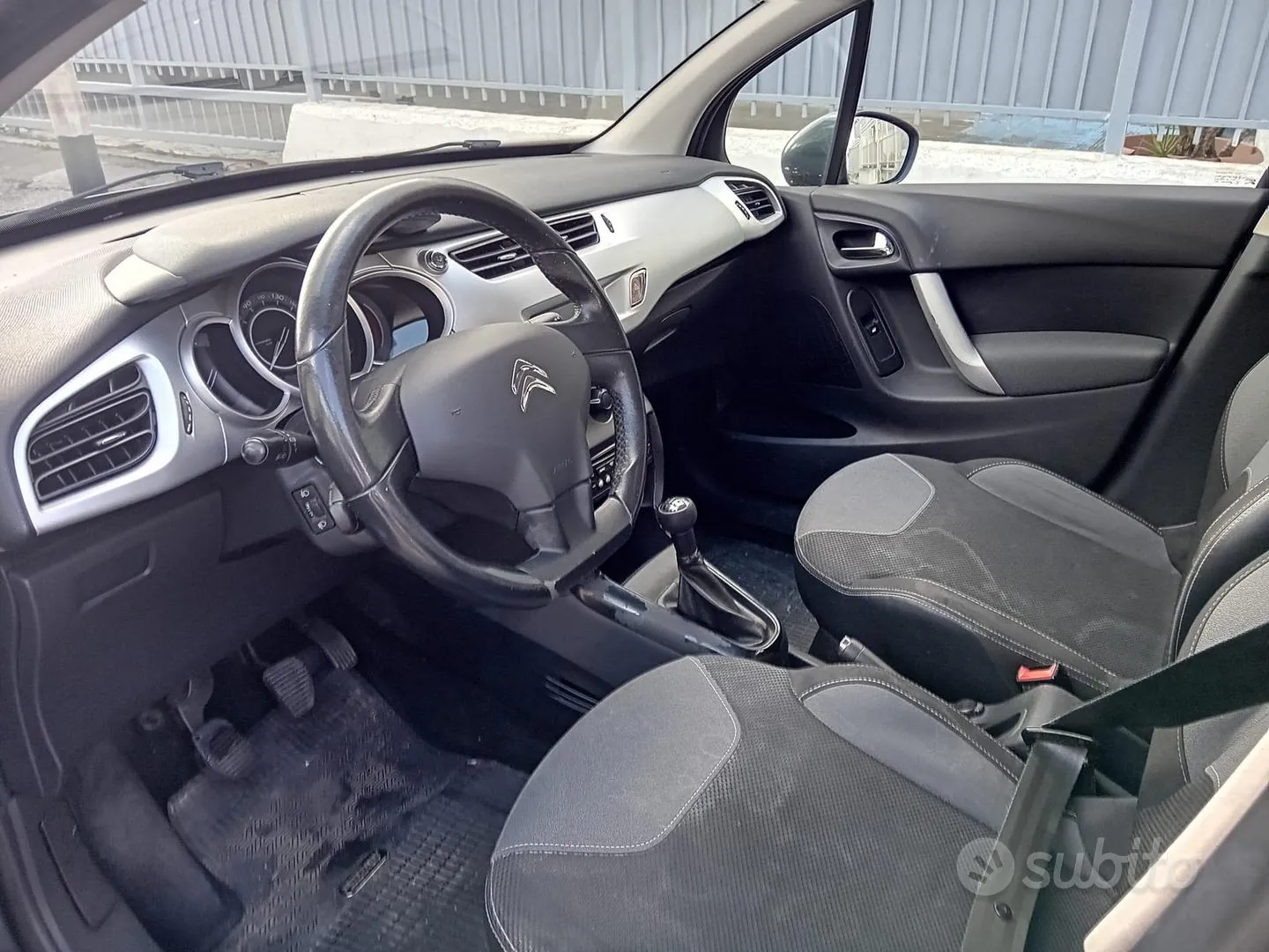 Citroen C3 2012 photo 5