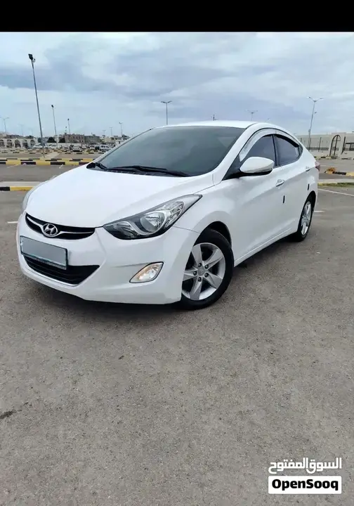 Hyundai Elantra 2013 photo 4