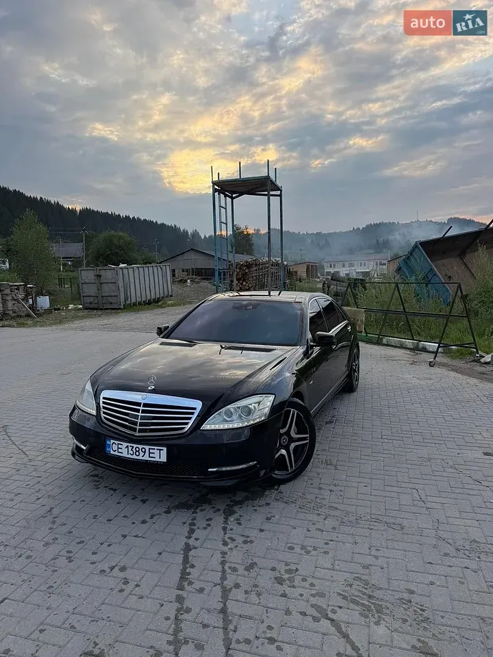 Mercedes-Benz S-Class 2011 photo 3