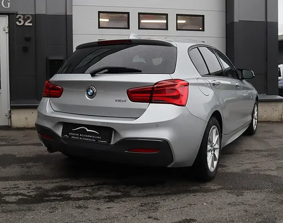 BMW 116I 2015 photo 4