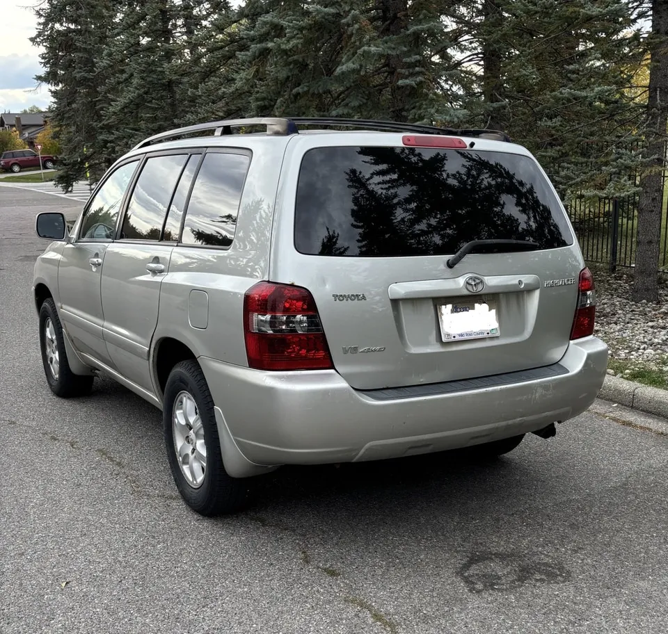 Toyota Highlander 2004 photo 3