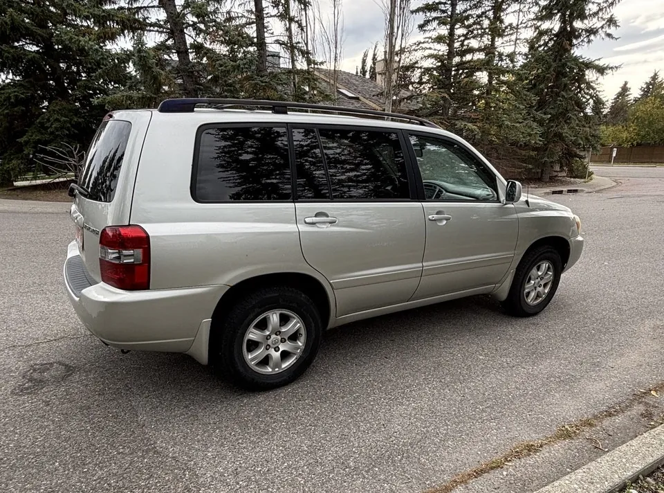 Toyota Highlander 2004 photo 5